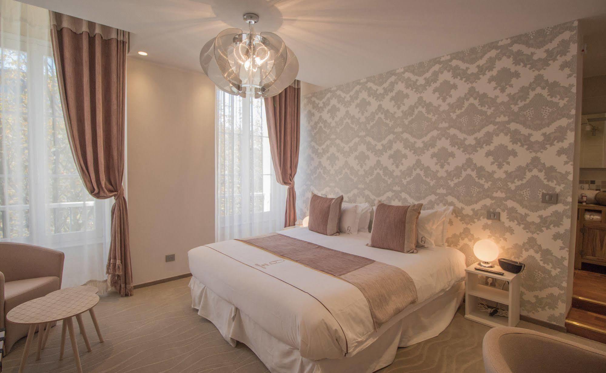 Hotel Des Quinconces Bordeaux Centre Экстерьер фото